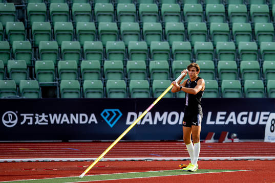 Armand Duplantis of Sweden