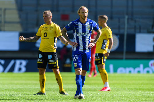 Elfsborgs Samuel Holmén jublar och IFK Göteborgs