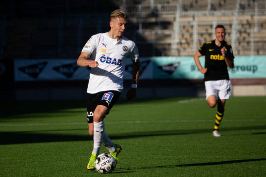 Örebros Jake Larsson