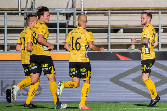 Elfsborgs Rasmus Alm jublar