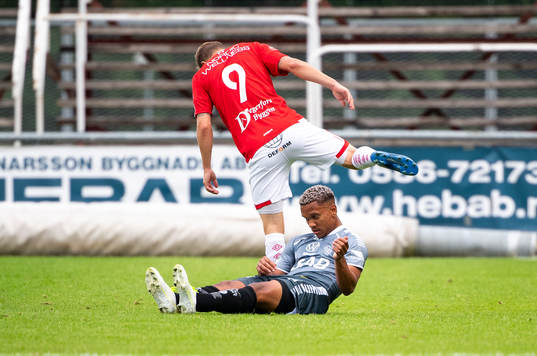 Brages Seth Kanteh Hellberg och Degerfors Johan Bertilsson