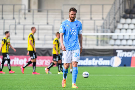 Malmö FFs Lasse Nielsen deppar