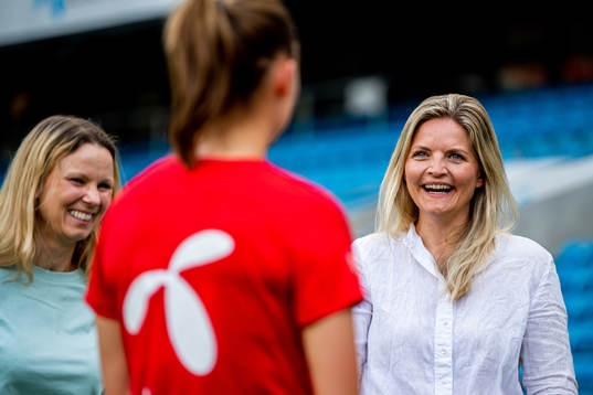 Aina Lemoen Lunde, head of marketing at DNB, and Tina
