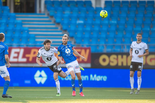 Marius Lundemo of Rosenborg and Magnus Wolff Eikrem of Molde