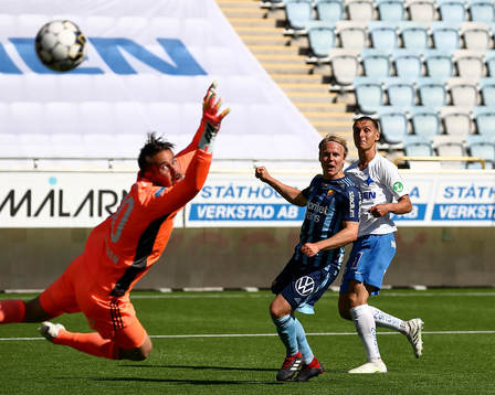 Mål 3-0 av IFK Norrköpings Jonathan Levi förbi