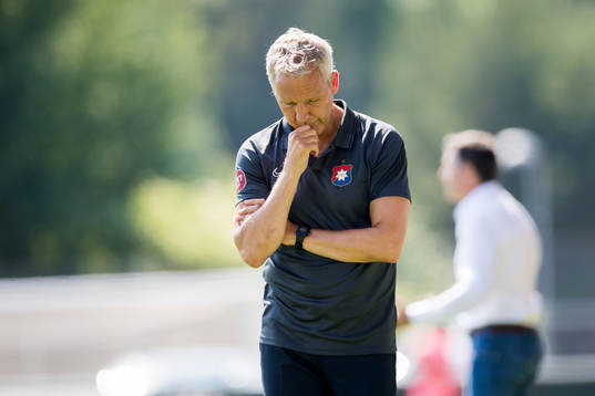 Örgrytes tränare Keith Millen deppar