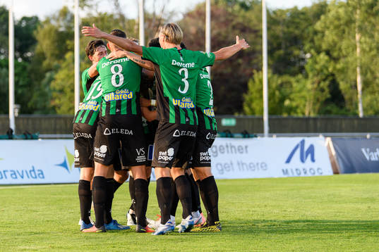 Varbergs spelare jublar