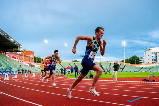 Jakob Ingebrigtsen and Filip Ingebrigtsen compete in the