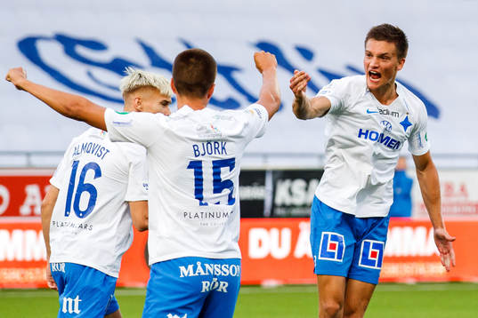 IFK Norrköpings Rasmus Stensbæk Lauritsen jublar