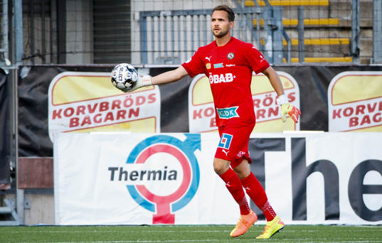 Örebros målvakt Oscar Jansson