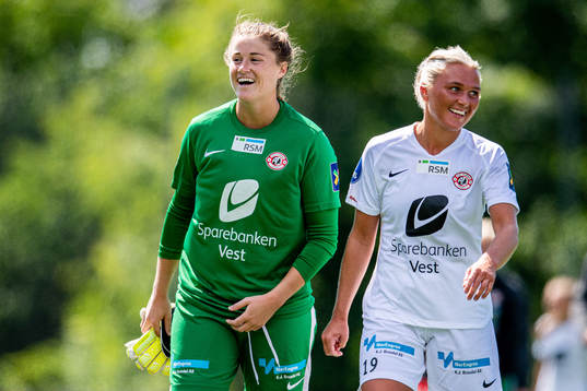 Goalkeeper Teagan Micah and Karoline Haugland of