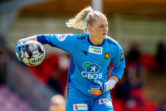 Goalkeeper Linn-Mari Nilsen of Røa