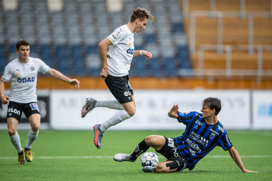 Örebros Jake Larsson och Sirius Hjalmar Ekdal