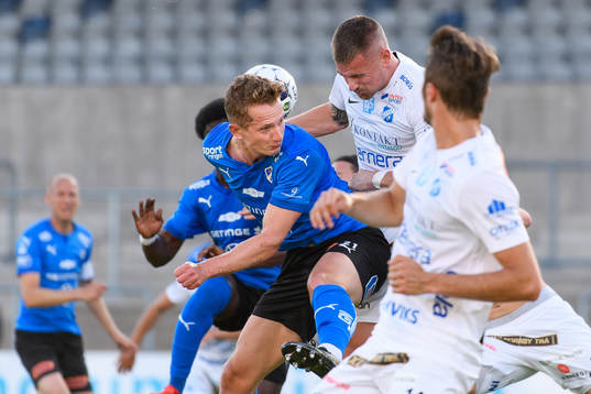 Halmstads Andreas Bengtsson och Norrbys Rasmus Örqvist
