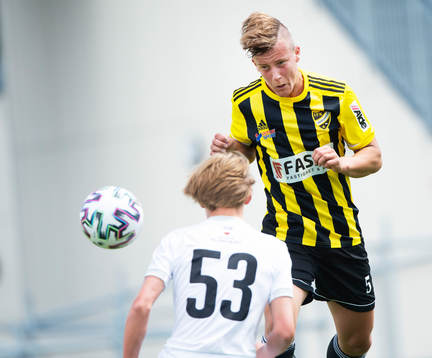 1 IFK Hässleholms Isak Olsson i träningsmatchen mellan
