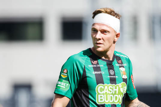 Varbergs Jesper Modig med bandage