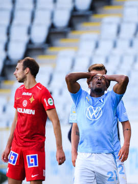Malmö FFs Fouad Bachirou deppar