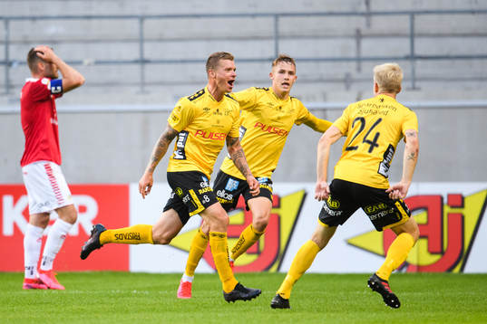 Elfsborgs Samuel Holmén jublar
