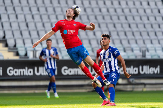 Helsingborgs Mix Diskerud och IFK Göteborgs Hosam Aiesh