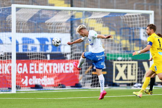 IFK Norrköpings Pontus Almqvist i målchans