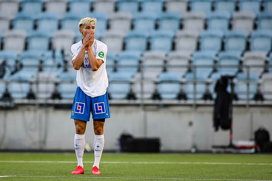 IFK Norrköpings Pontus Almqvist deppar