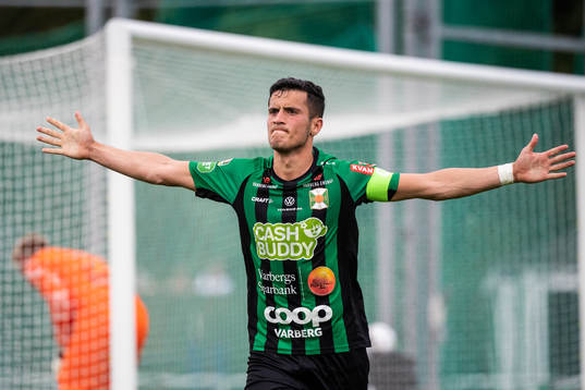 Varbergs Astrit Selmani jublar