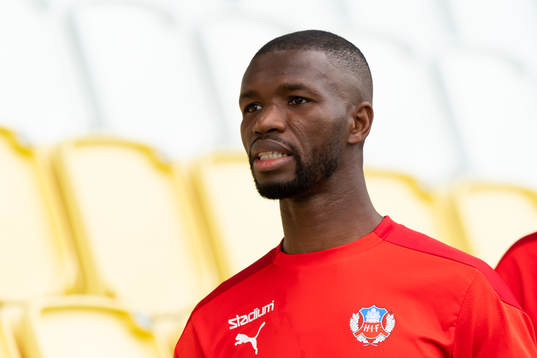 Helsingborgs Mohammed Abubakari på bänken