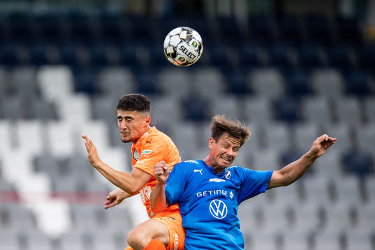 Bläddra bland fler bilder av Fotboll, Superettan, Halmstad - AFC Eskilstuna