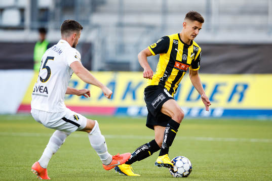 s Robert Lundström och Häckens Leo Bengtsson