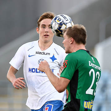 IFK Norrköpings Ísak Bergmann Jóhannesson och Varbergs