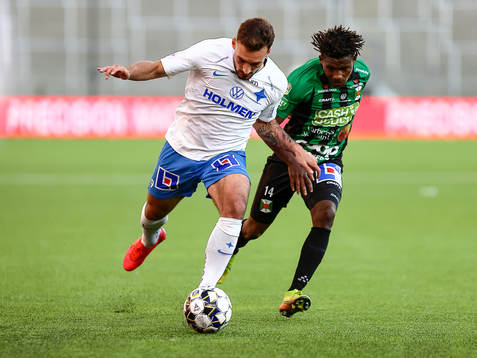 IFK Norrköpings Sead Haksabanovic och Varbergs Adama Fofana