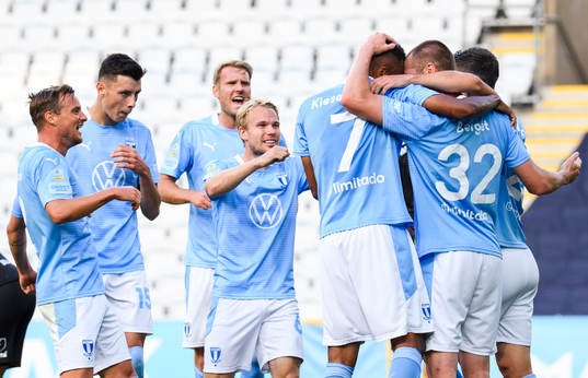 Malmö FFs spelare jublar