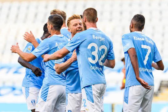 Malmö FFs Anders Christiansen jublar med Jo Inge Berget