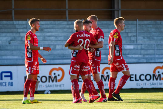 Elfsborgs Rasmus Alm jublar