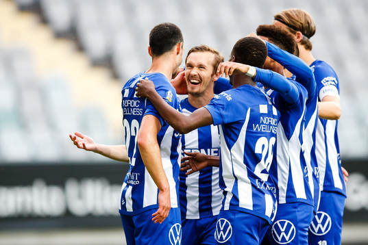 IFK Göteborgs spelare jublar