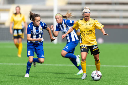 Elfsborgs Sara Jardving och IFK Göteborgs Victoria