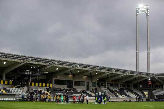 Häckens och IFK Göteborgs spelare gör entré