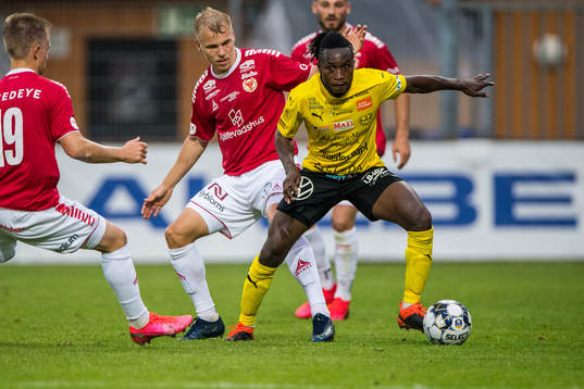 Mjällbys Mamudo Moro, Kalmars Sebastian Ring  och Isak