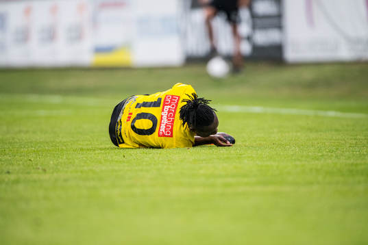 Mjällbys Mamudo Moro  deppar