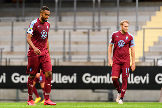 Malmö FFs Isaac Kiese Thelin och Ola Toivonen deooar