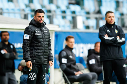 IFK Göteborgs tränare Poya Asbaghi