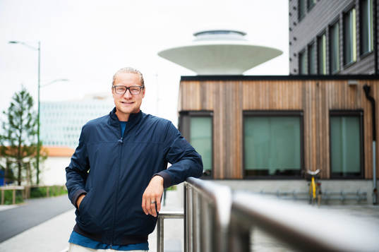 Före detta handbollsspelaren Oscar Carlén