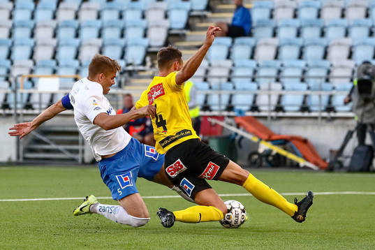 IFK Norrköpings Christoffer Nyman och Mjällbys Max Watson
