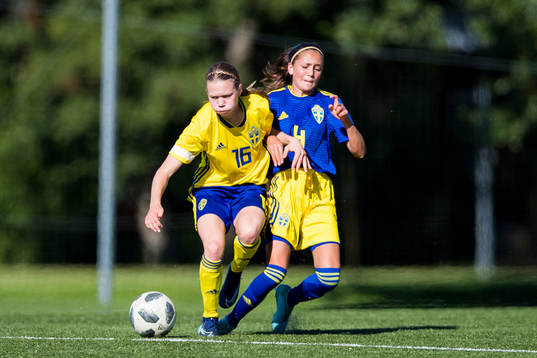s riksläger för flickor på Bosön