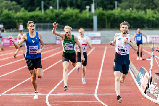 Felix Francois, Örgryte IS, vinner herrarnas 800 m