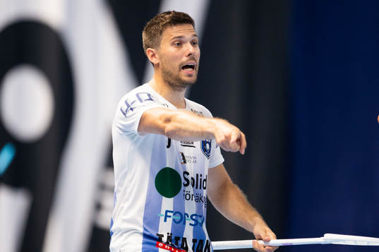Helsingborgs Fredrik Azelius agerar