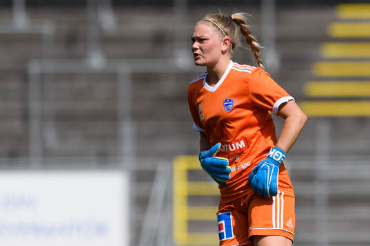 Böljan Falkenbergs målvakt Linnéa Nilsson