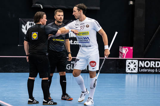 Storvretas Robin Nilsberth tackar domarna