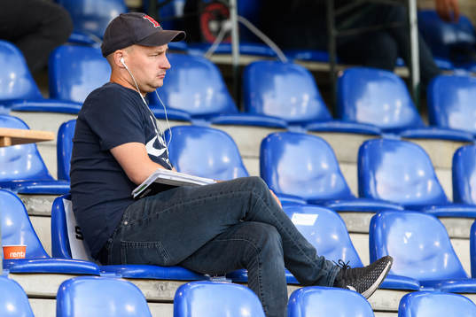 John Möller, rekryteringschef Bröndby IF på läktaren