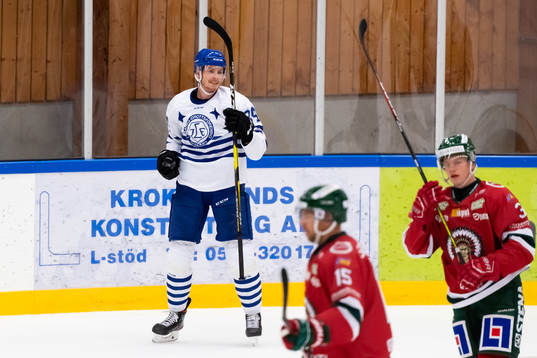 Leksands Peter Cehlarik jublar